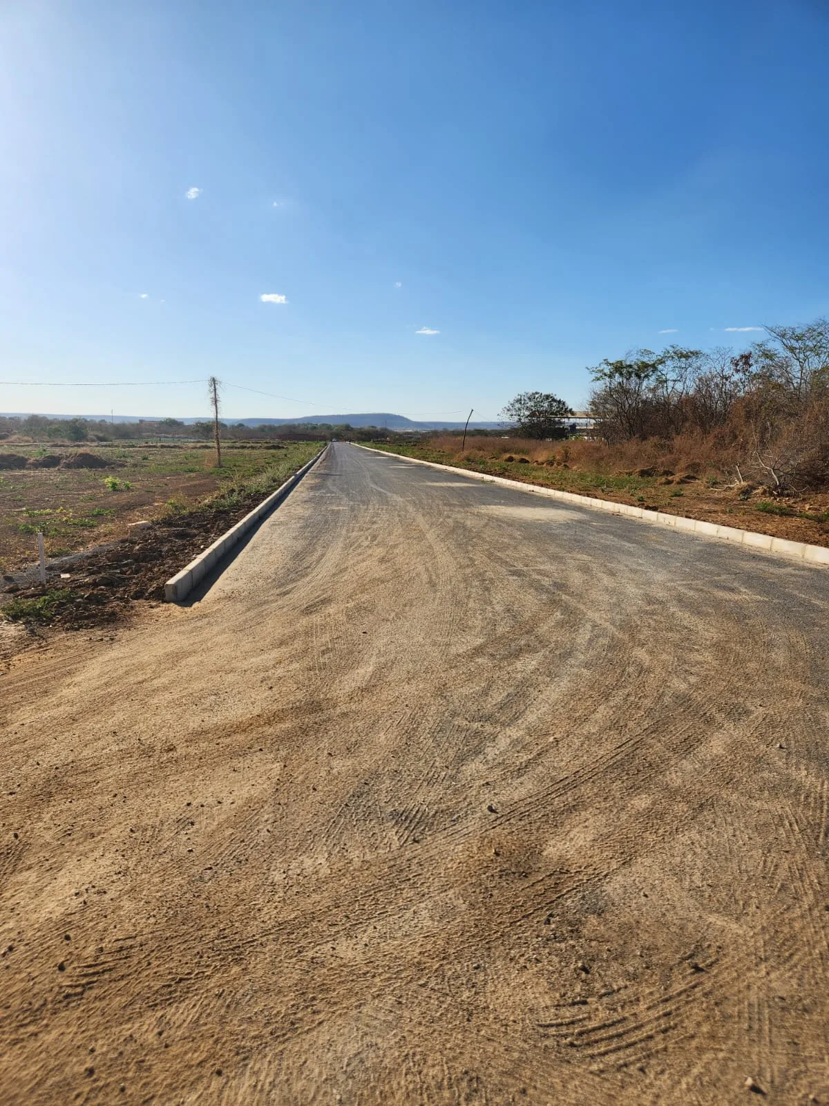 Rua do loteamento em São Félix do Coribe